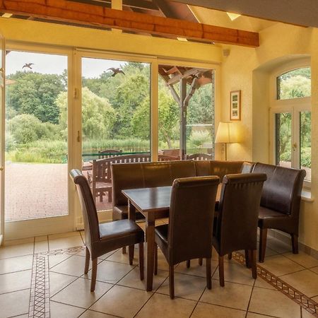 J1 Idyllisches Ferienhaus Mit Seeblick Julchendorf Exterior foto