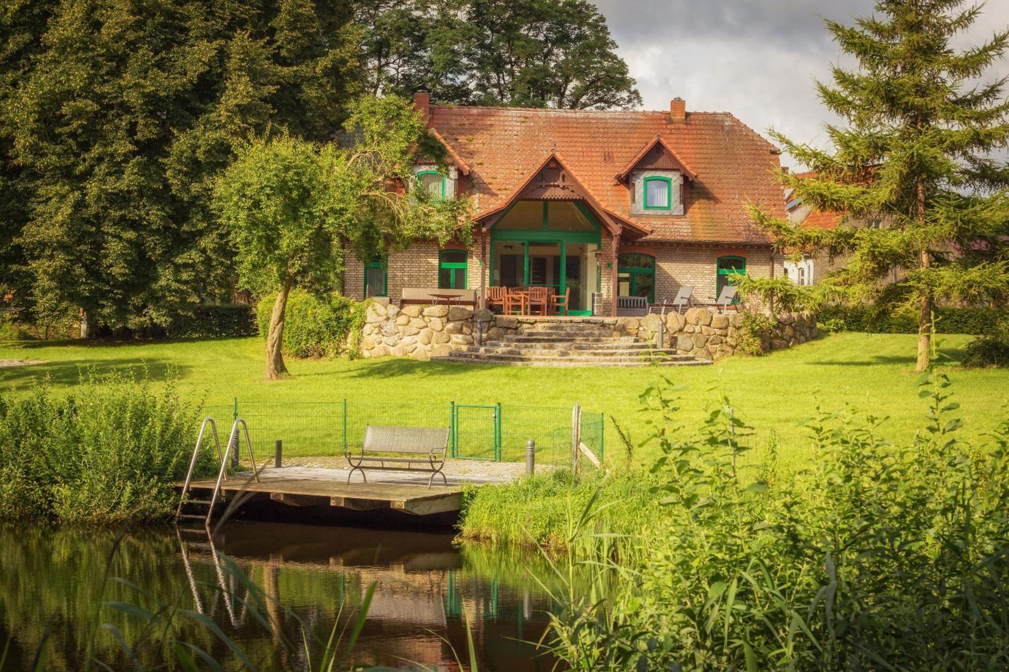 J1 Idyllisches Ferienhaus Mit Seeblick Julchendorf Exterior foto